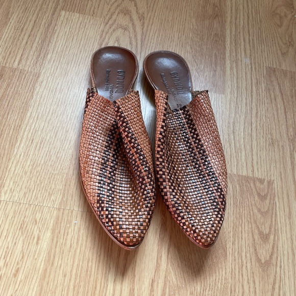 Stylish Woven Leather Mules - Brown and Tan - Picture 1 of 3